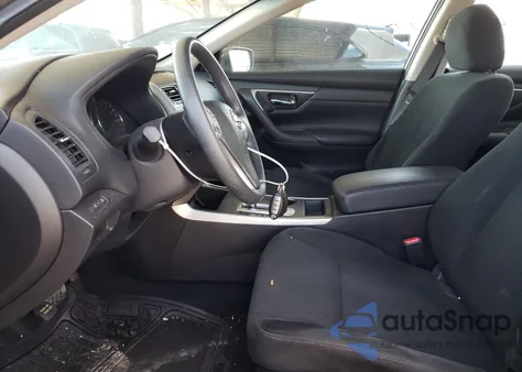 2015 Nissan Altima 2.5 из США, поврежденный, VIN 1N4AL3APXFN404854